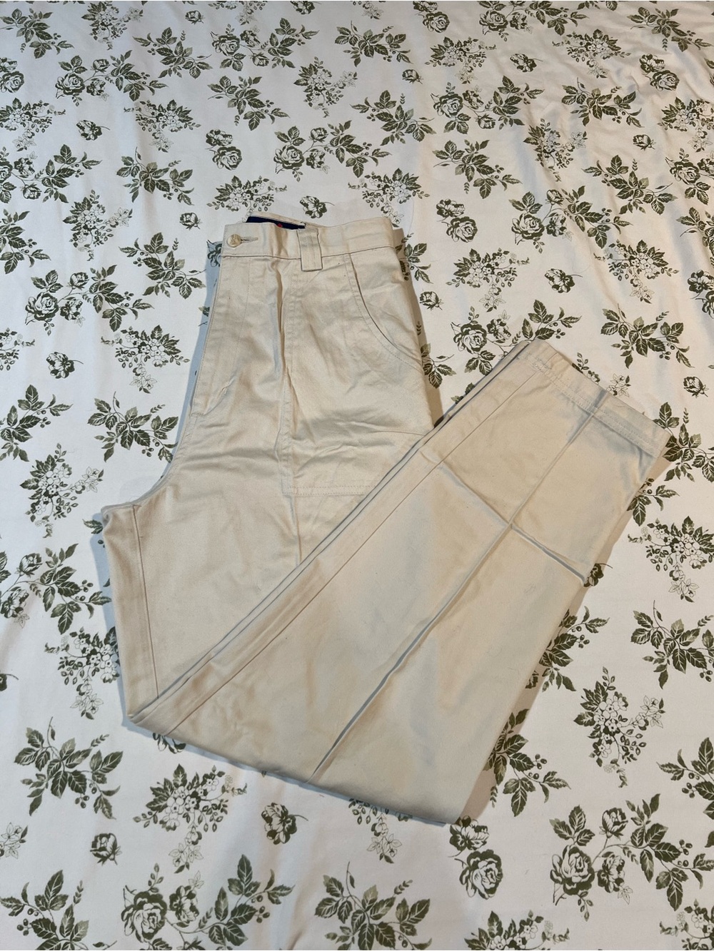 Women’s beige pants